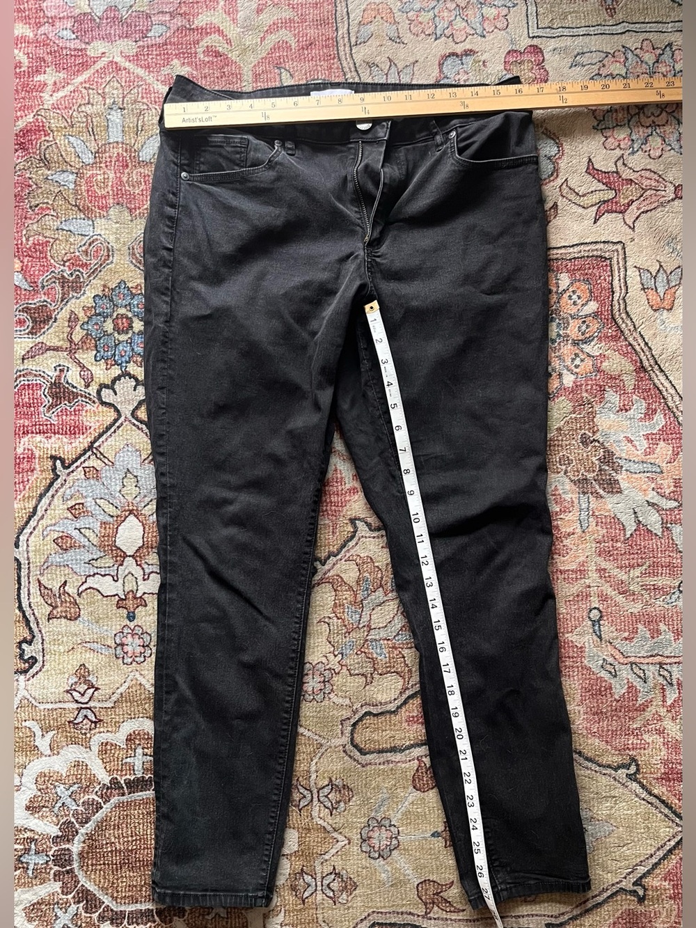 LOFT curvy sz 12 black skinny jeans